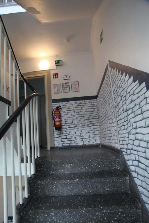 Hotel Moji Koeln Zewnętrze zdjęcie