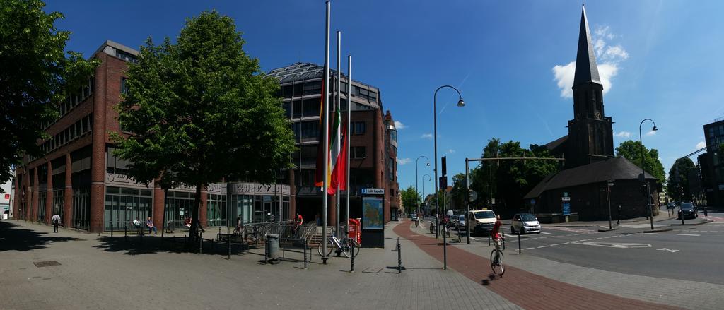Hotel Moji Koeln Zewnętrze zdjęcie